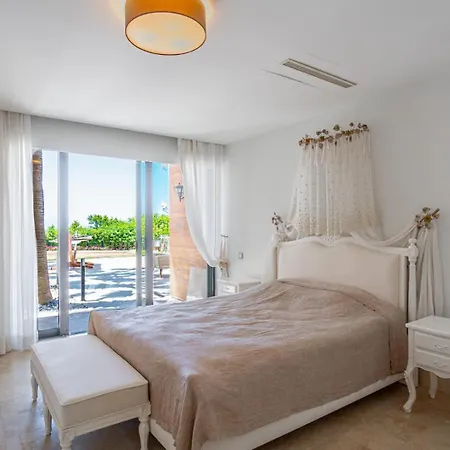 Luxury Vacation Вилла Бодрум
