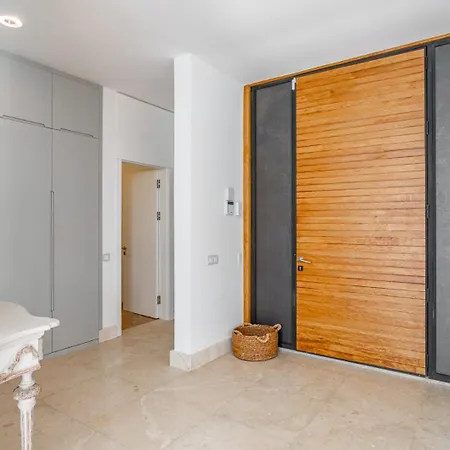 Luxury Vacation Вилла