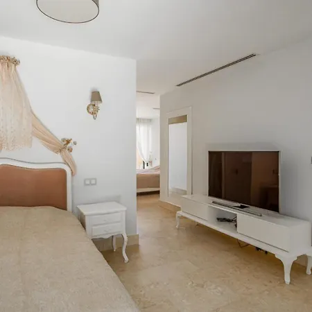 Luxury Vacation Вилла *