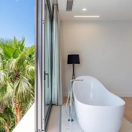 Luxury Vacation Вилла *